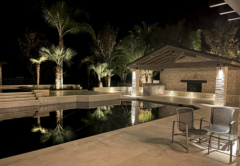 Visual illustration of a strong Bluetooth® Mesh network using Alliance bt Range Extenders