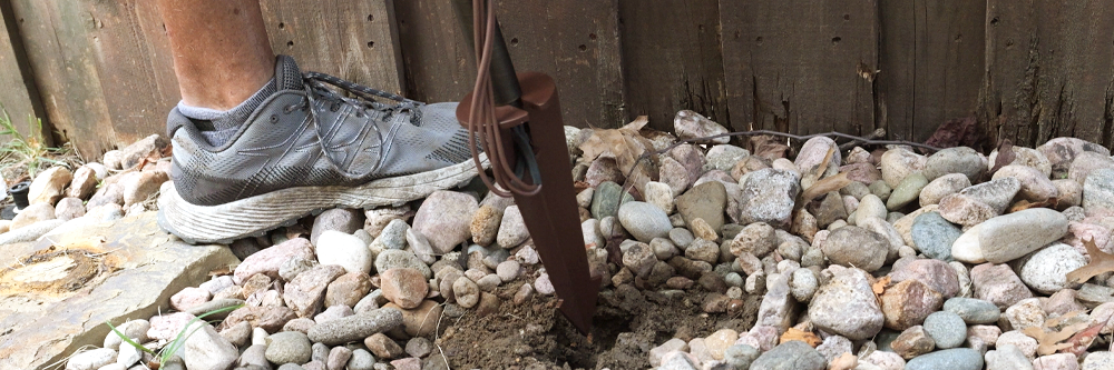 Visual illustration of a strong Bluetooth® Mesh network using Alliance bt Range Extenders